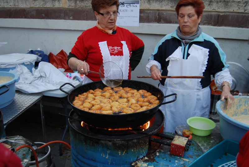 preparazioneditipicichulosecioccolatacalda2.jpg