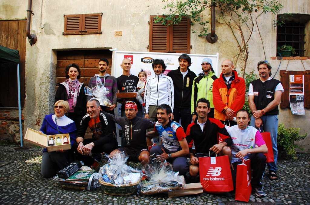 premiazionimonteregioultratrail45kmuomini4.jpg