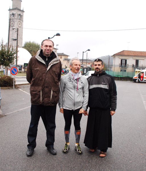 sindacodipognogianlucasimonottiasinistracongiovannistortialcentroedonsalvatoredipognoadestra.jpg